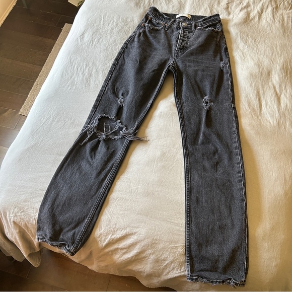 Dad distressed High Rise jeans - size 23 - Picture 1 of 8